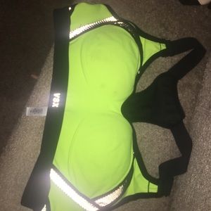VS sports bra